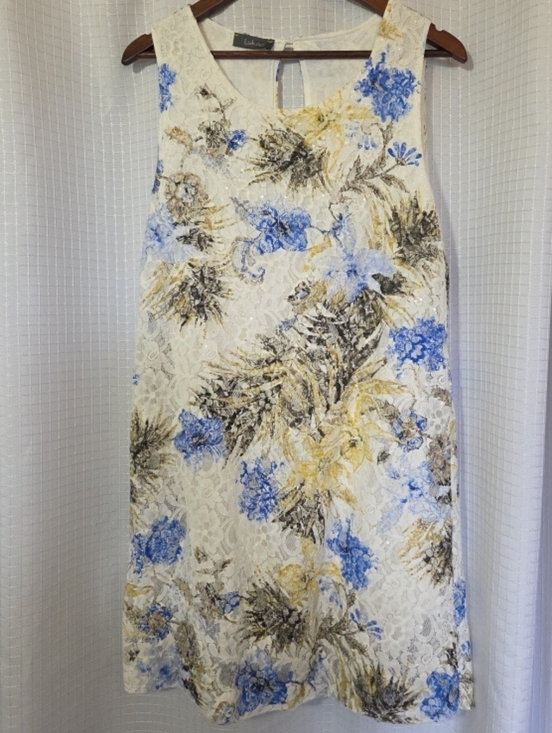 lukars Dresses & Skirts - Lukars Printed Lace Floral Sleeveless Shift Dress Lined Size Small MADE IN ITALY